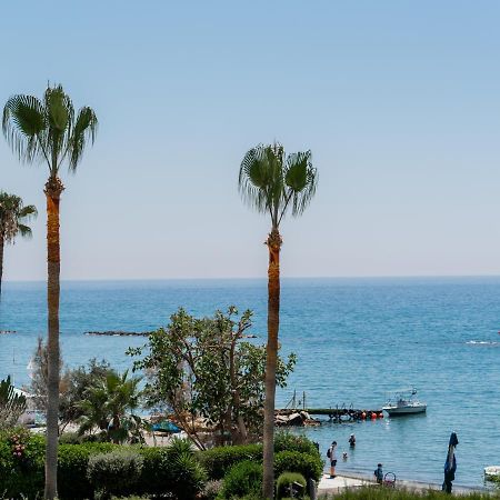 Sanders Ermitage On The Beach - Delightful 1-Bedroom Apartment With Sea View Limassol Exterior foto